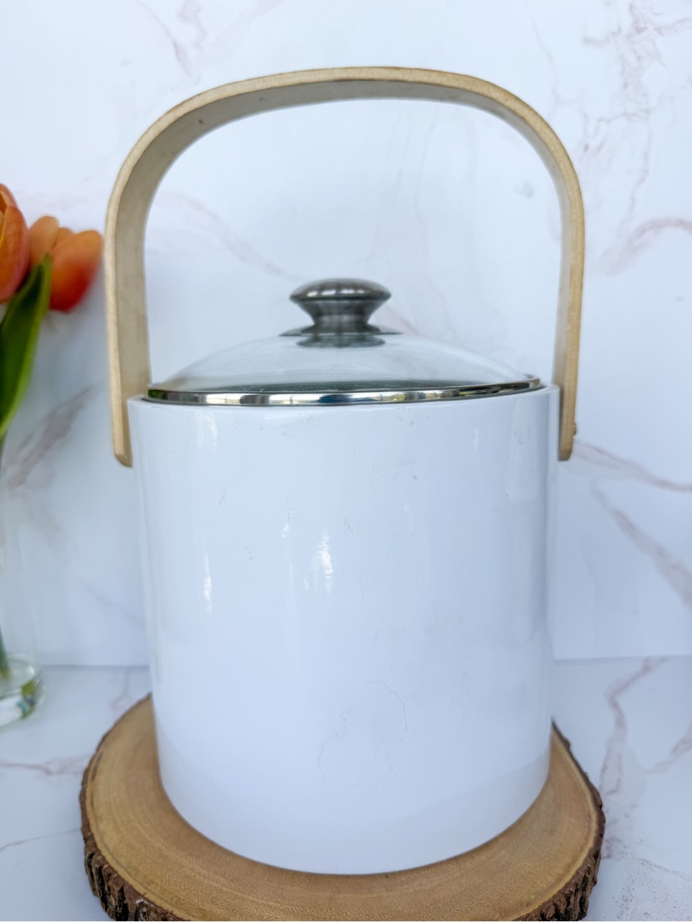 Vintage Georges Briard White Laminate Glossy Ice Bucket Wood Handle & Glass Lid